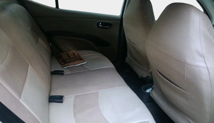 2011 Hyundai i10 MAGNA 1.2, Petrol, Manual, 76,609 km, interior