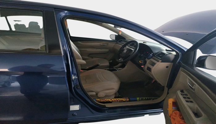 2018 Maruti Ciaz DELTA 1.5 SHVS MT PETROL, Petrol, Manual, 34,319 km, interior