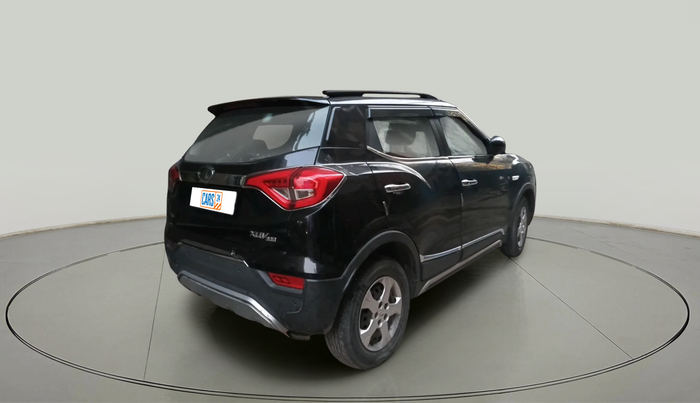 2020 Mahindra XUV300 W6 1.2 PETROL, Petrol, Manual, 32,978 km, exterior