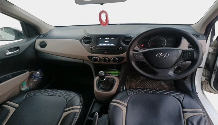 2017 Hyundai Grand i10 SPORTZ 1.2 KAPPA VTVT, Petrol, Manual, 83,133 km, interior