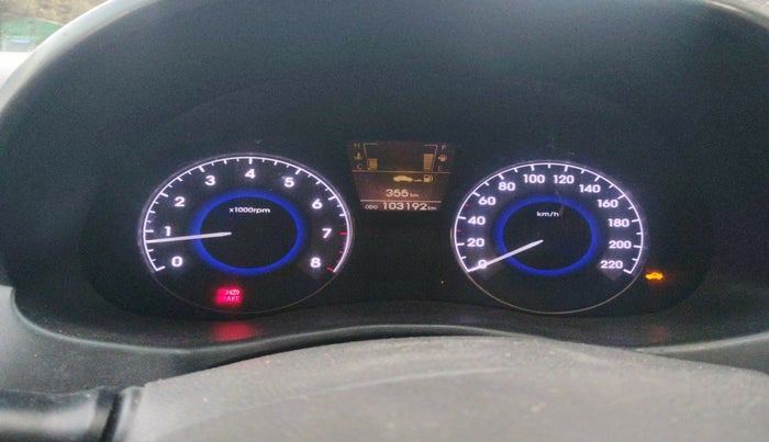 2013 Hyundai Verna FLUIDIC 1.6 VTVT SX, Petrol, Manual, 1,03,192 km, interior