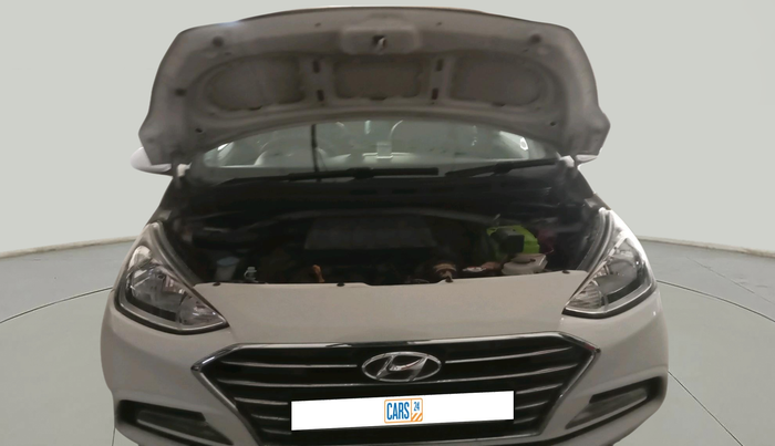 2018 Hyundai Xcent E+, Petrol, Manual, 84,946 km, exterior