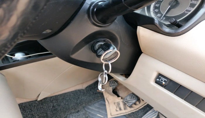 2018 Maruti Dzire VXI, Petrol, Manual, 1,02,685 km, interior