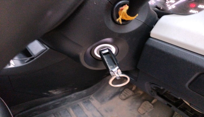 2023 Tata PUNCH PURE MT, Petrol, Manual, 16,273 km, interior