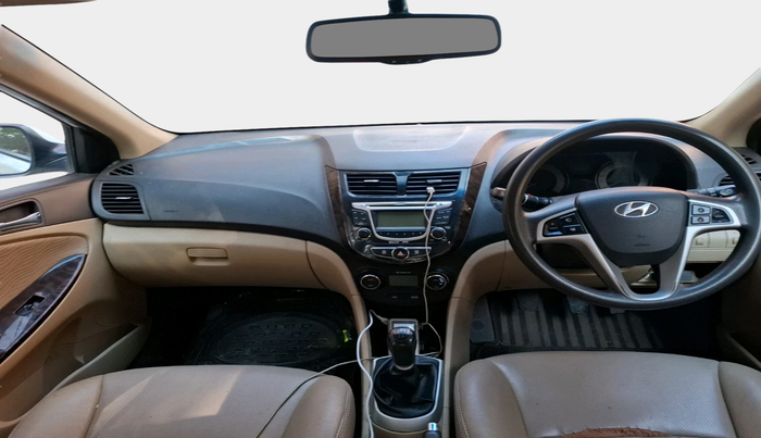 2012 Hyundai Verna FLUIDIC 1.6 VTVT SX, Petrol, Manual, 75,584 km, interior