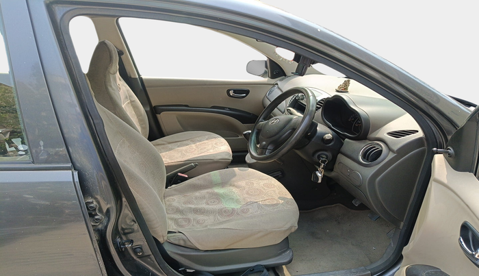 2010 Hyundai i10 MAGNA 1.1, Petrol, Manual, 48,797 km, interior