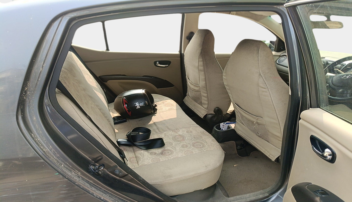 2010 Hyundai i10 MAGNA 1.1, Petrol, Manual, 48,797 km, interior