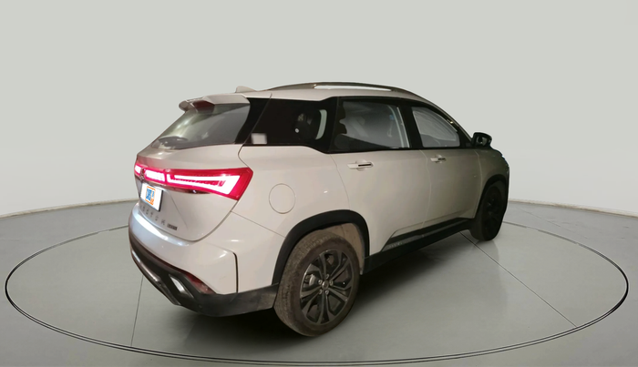 2024 MG HECTOR PLUS Select Pro 1.5 Turbo CVT Petrol 7 STR, Petrol, Automatic, 8,112 km, exterior