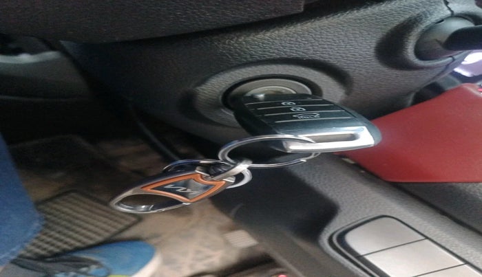 2020 KIA SELTOS HTK 1.5 PETROL, Petrol, Manual, 73,594 km, interior