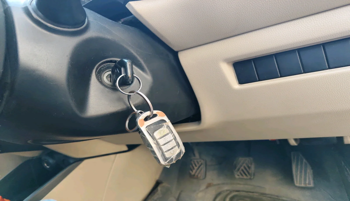 2018 Maruti Dzire LDI, Diesel, Manual, 61,271 km, interior