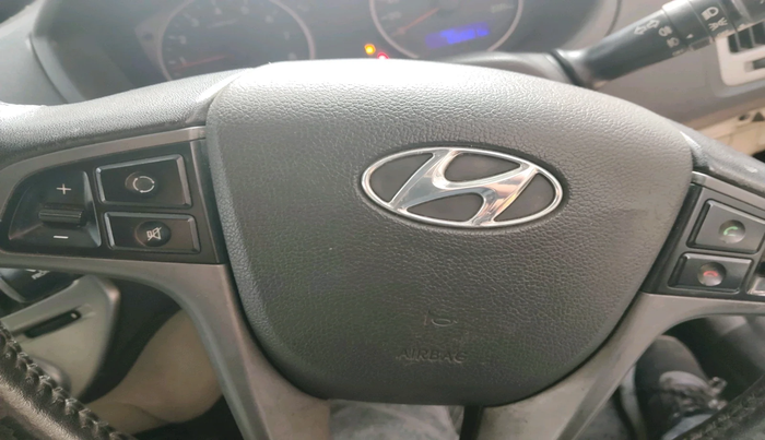 2013 Hyundai i20 SPORTZ 1.2, Petrol, Manual, 65,581 km, interior