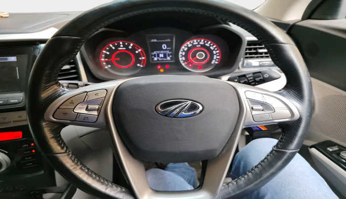 2021 Mahindra XUV300 W8 (O) 1.2 PETROL, Petrol, Manual, 66,721 km, interior