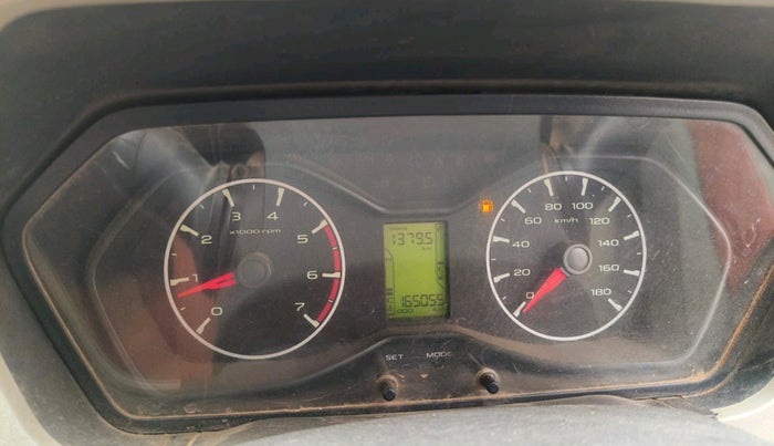 2016 Mahindra Scorpio S6 PLUS, Diesel, Manual, 1,65,055 km, interior