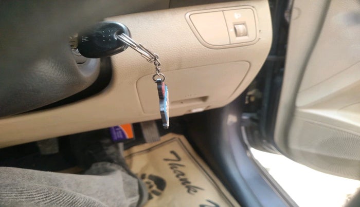 2018 Hyundai Eon ERA +, Petrol, Manual, 72,424 km, interior