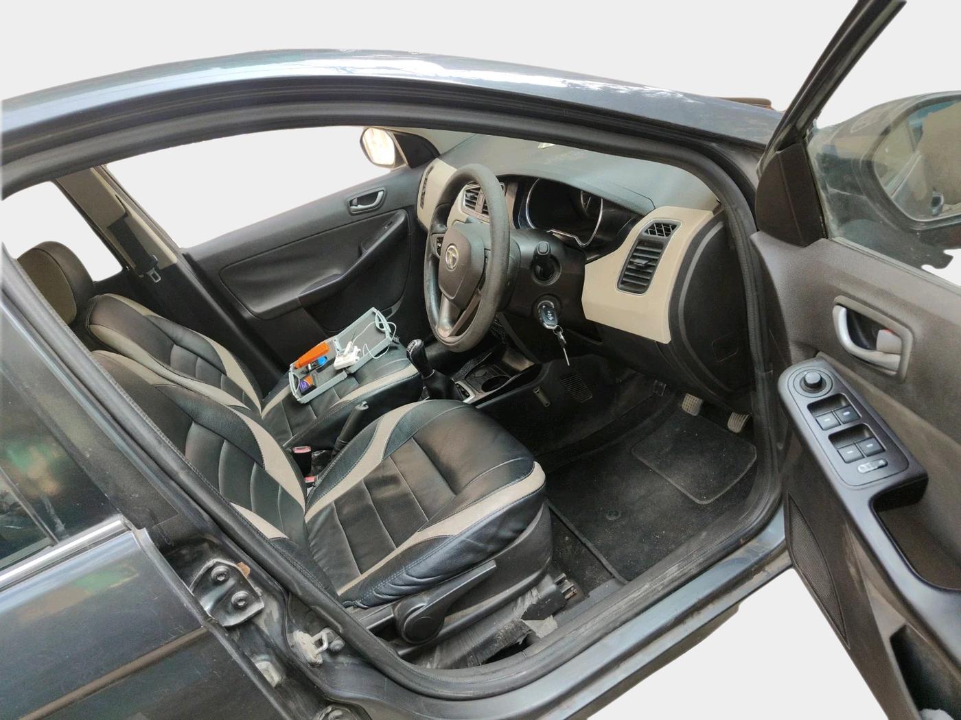 2015 Tata Zest XT PETROL, Petrol, Manual, 52,977 km, interior