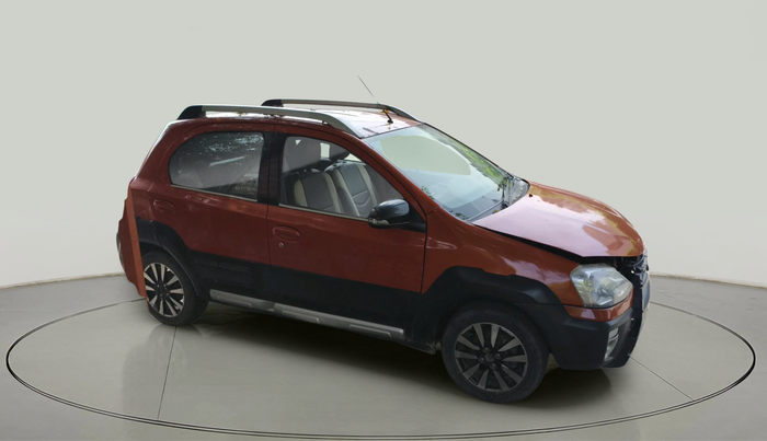 2015 Toyota Etios CROSS 1.2 G, Petrol, Manual, 38,455 km, exterior