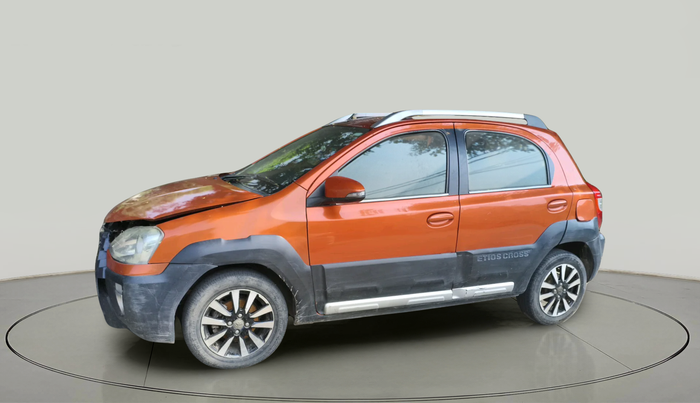2015 Toyota Etios CROSS 1.2 G, Petrol, Manual, 38,455 km, exterior
