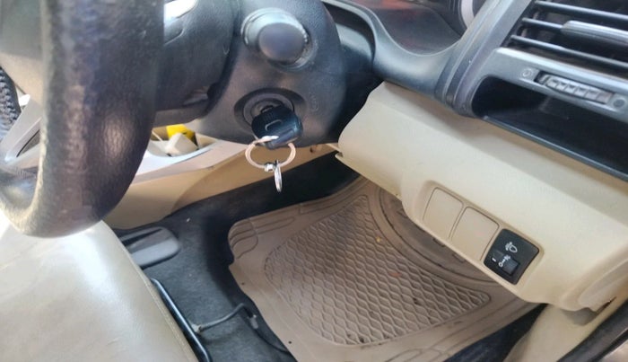 2011 Honda City 1.5L I-VTEC V MT, Petrol, Manual, 1,44,632 km, interior