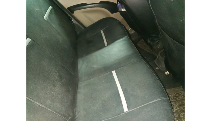 2011 Hyundai i10 MAGNA 1.2, Petrol, Manual, 98,348 km, interior