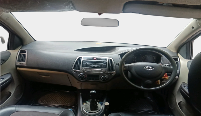 2013 Hyundai i20 MAGNA (O) 1.2, Petrol, Manual, 35,413 km, interior