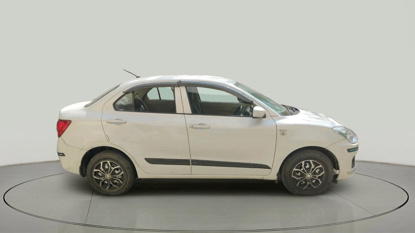 2017 Maruti Dzire LXI, Petrol, Manual, 68,246 km, exterior