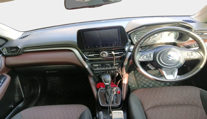 2024 Maruti Grand Vitara ZETA SMART HYBRID AT, Petrol, Automatic, 28,990 km, interior