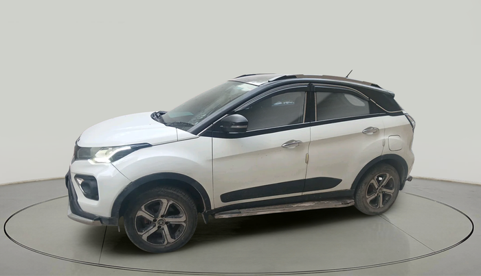 2022 Tata NEXON XE PETROL, Petrol, Manual, 29,245 km, exterior