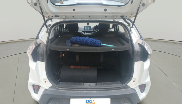 2022 Tata NEXON XE PETROL, Petrol, Manual, 29,245 km, exterior