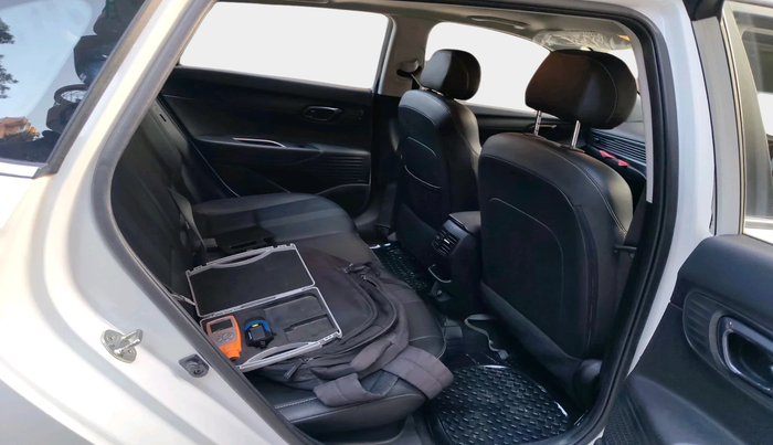 2022 Hyundai NEW I20 ASTA (O) 1.0 TURBO GDI DCT, Petrol, Automatic, 23,702 km, interior