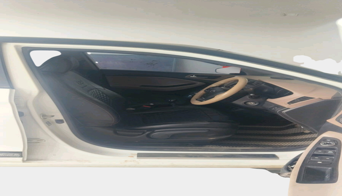 2020 Hyundai Elite i20 SPORTZ PLUS 1.2, Petrol, Manual, 92,531 km, interior