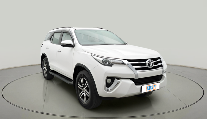 2019 Toyota Fortuner 2.8 4X2 AT, Diesel, Automatic, 1,53,984 km, exterior