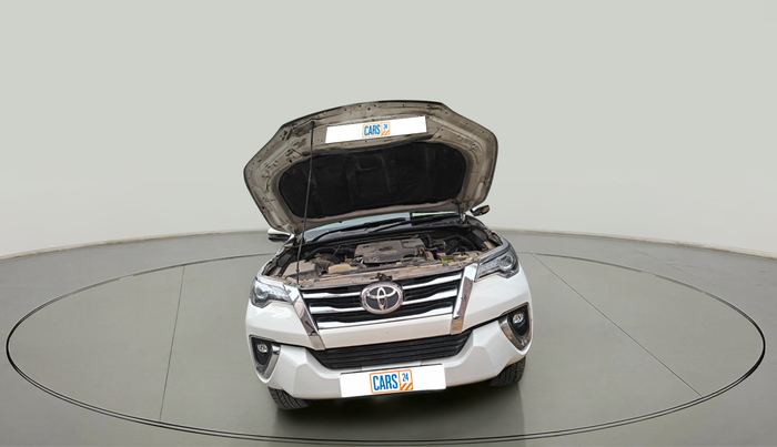 2019 Toyota Fortuner 2.8 4X2 AT, Diesel, Automatic, 1,53,984 km, exterior