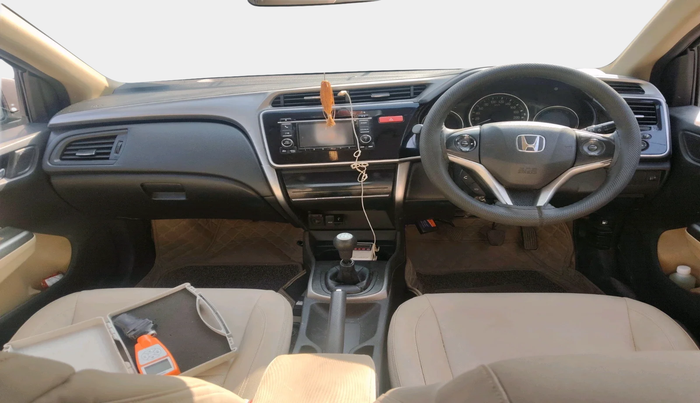 2015 Honda City 1.5L I-VTEC V MT, Petrol, Manual, 1,01,622 km, interior