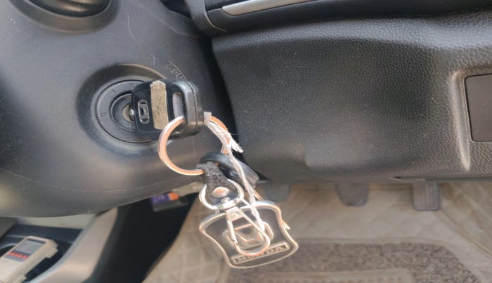 2015 Honda City 1.5L I-VTEC V MT, Petrol, Manual, 1,01,622 km, interior