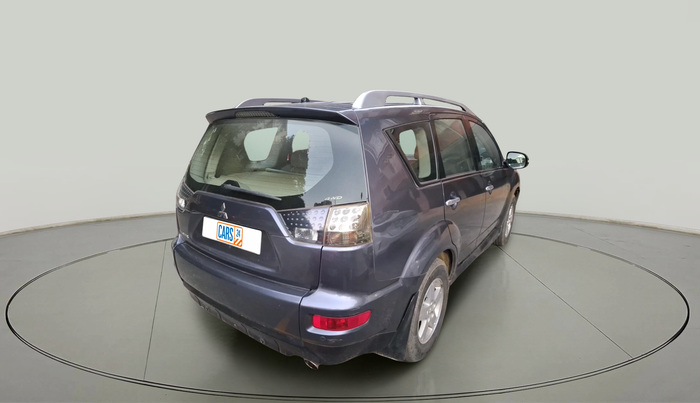 2011 Mitsubishi Outlander 2.4 MIVEC, Petrol, Automatic, 1,05,175 km, exterior