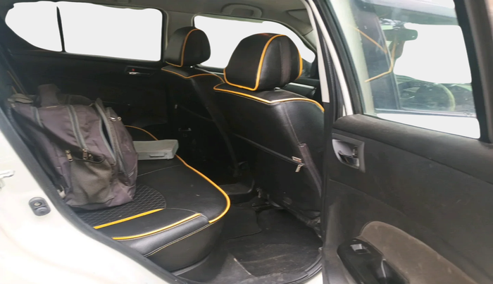 2015 Maruti Swift VDI, Diesel, Manual, 1,25,816 km, interior