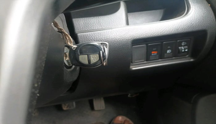 2015 Maruti Swift VDI, Diesel, Manual, 1,25,816 km, interior