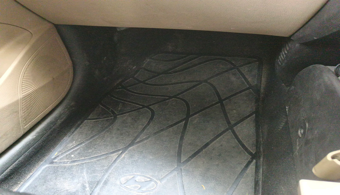 2017 Hyundai Eon ERA PLUS (O), Petrol, Manual, 20,508 km, interior