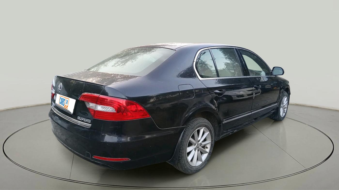 2015 Skoda Superb ELEGANCE 1.8 TSI AT, Petrol, Automatic, 70,797 km, exterior
