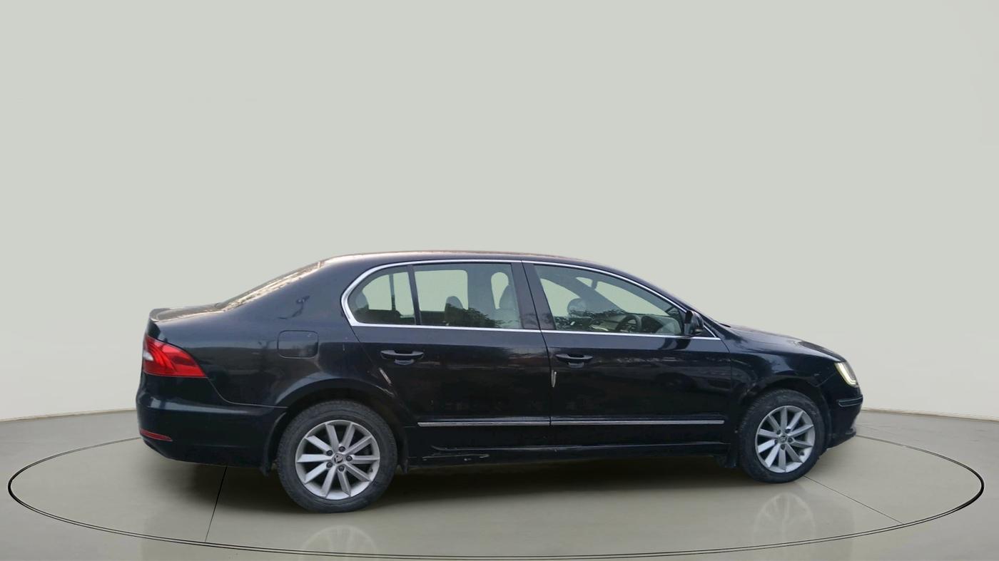 2015 Skoda Superb ELEGANCE 1.8 TSI AT, Petrol, Automatic, 70,797 km, exterior