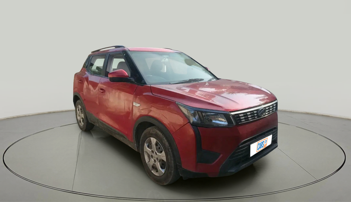 2019 Mahindra XUV300 W6 1.5 DIESEL, Diesel, Manual, 1,08,901 km, exterior