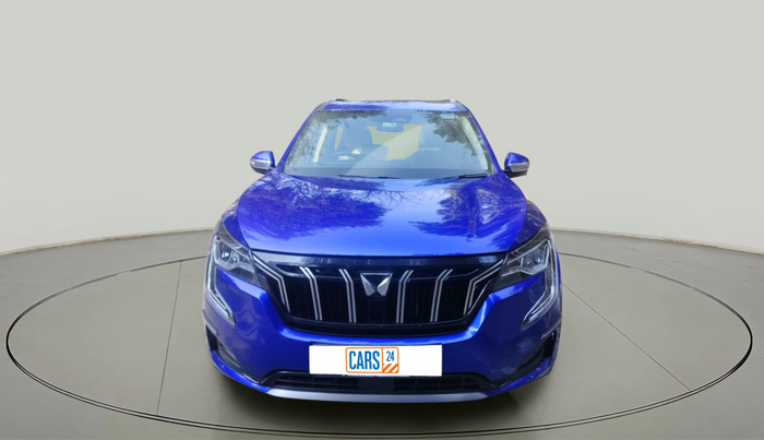 2022 Mahindra XUV700 AX 7 LUXURY D AT 7 STR, Diesel, Automatic, 30,874 km, exterior