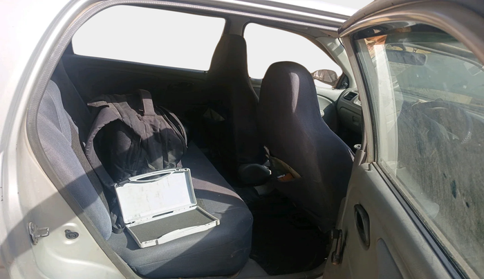 2011 Maruti Alto K10 VXI, Petrol, Manual, 1,99,947 km, interior