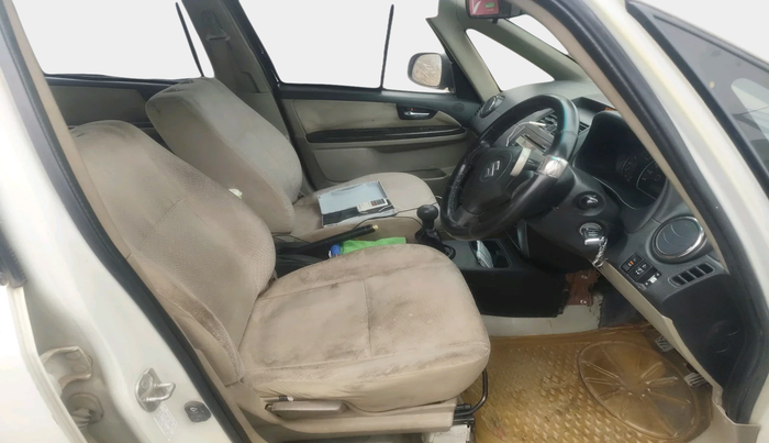 2014 Maruti SX4 VXI CNG, Petrol, Manual, 1,07,518 km, interior