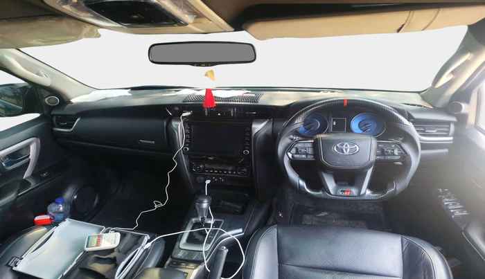 2023 Toyota Fortuner 4X2 AT 2.8 DIESEL, Diesel, Automatic, 81,109 km, interior