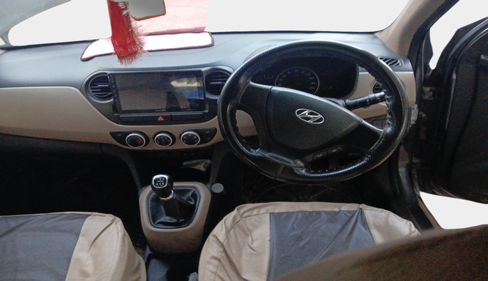 2013 Hyundai Grand i10 SPORTZ 1.2 KAPPA VTVT, Petrol, Manual, 87,076 km, interior