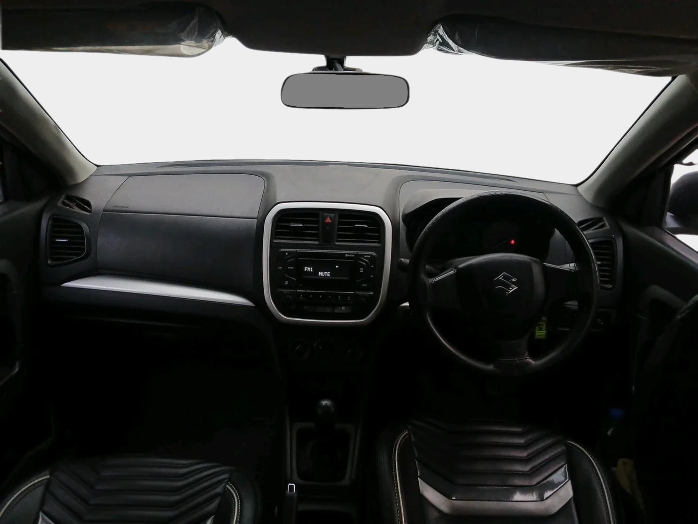2020 Maruti Vitara Brezza LXI, CNG, Manual, 62,622 km, interior