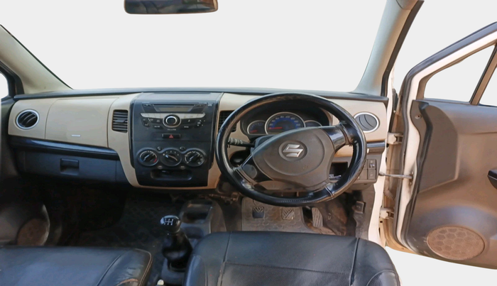 2017 Maruti Wagon R 1.0 VXI, Petrol, Manual, 1,35,100 km, interior