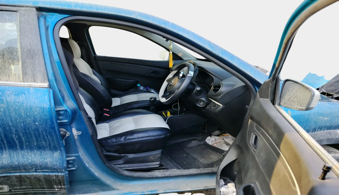 2022 Renault Kwid RXT 1.0, Petrol, Manual, 37,078 km, interior