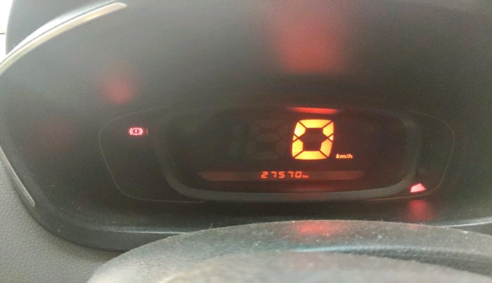 2017 Renault Kwid RXT 0.8, Petrol, Manual, 27,570 km, interior